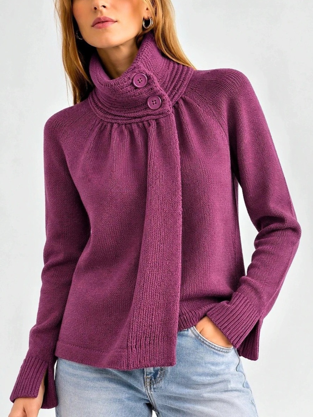 372. Old Navy Turtleneck Sweater in Purple Size Medium